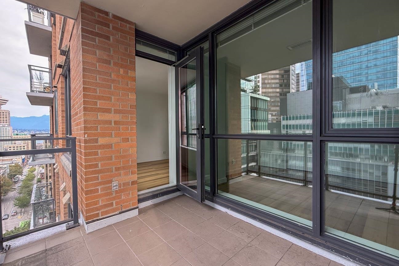1904-788 Richards Street, Vancouver, BC, V6B 3A4 - 25