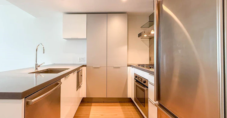 1904-788 Richards Street, Vancouver, BC, V6B 3A4 - 2