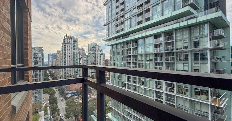 1904-788 Richards Street, Vancouver, BC, V6B 3A4 - 24
