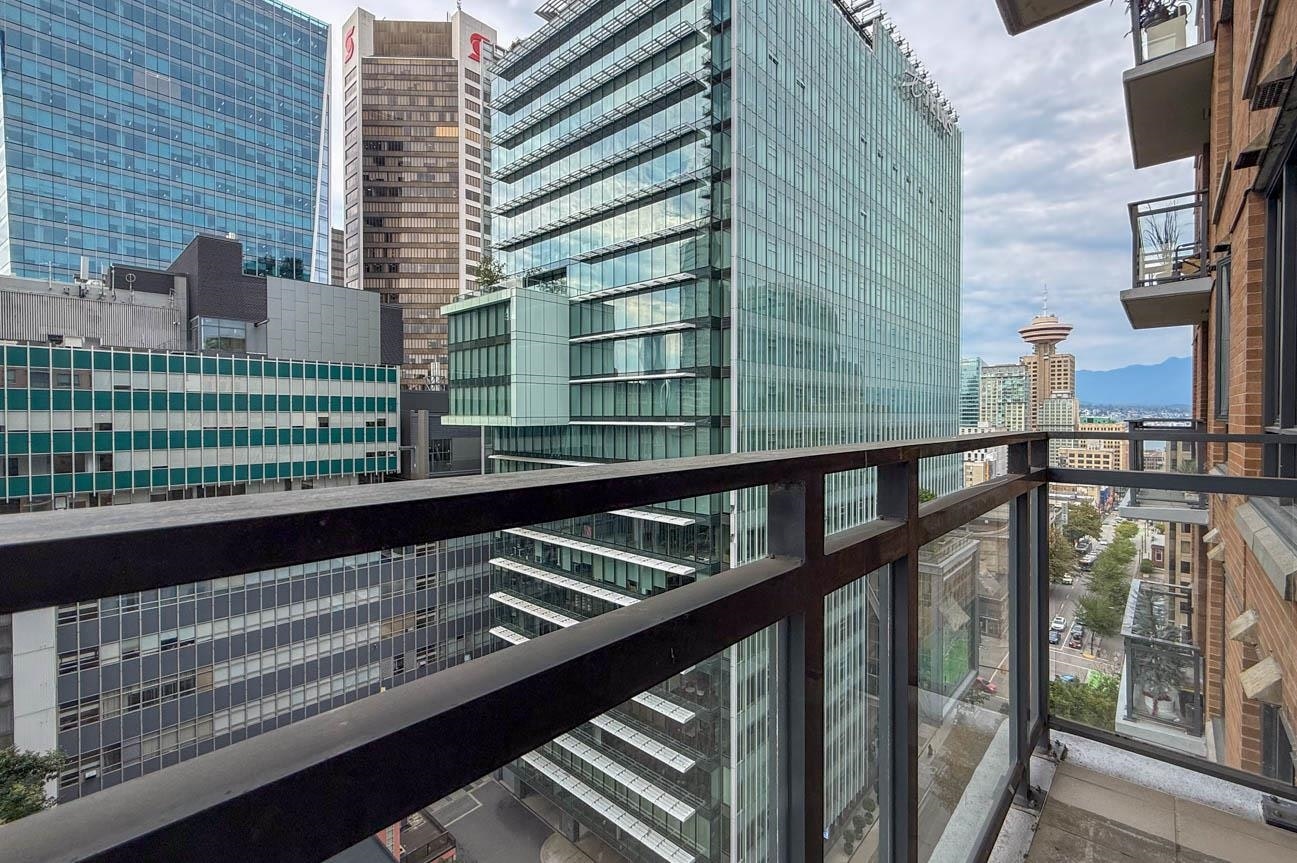 1904-788 Richards Street, Vancouver, BC, V6B 3A4 - 23