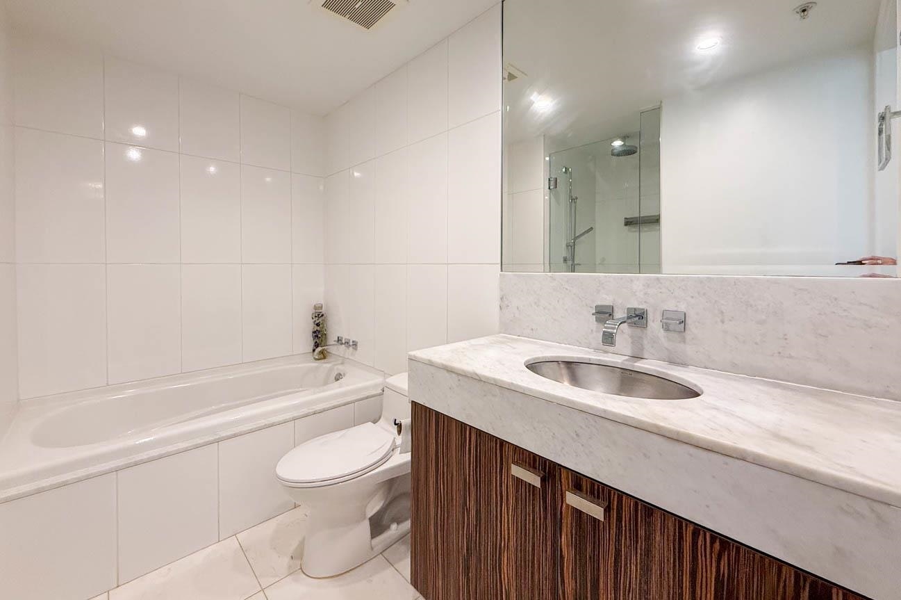 1904-788 Richards Street, Vancouver, BC, V6B 3A4 - 18