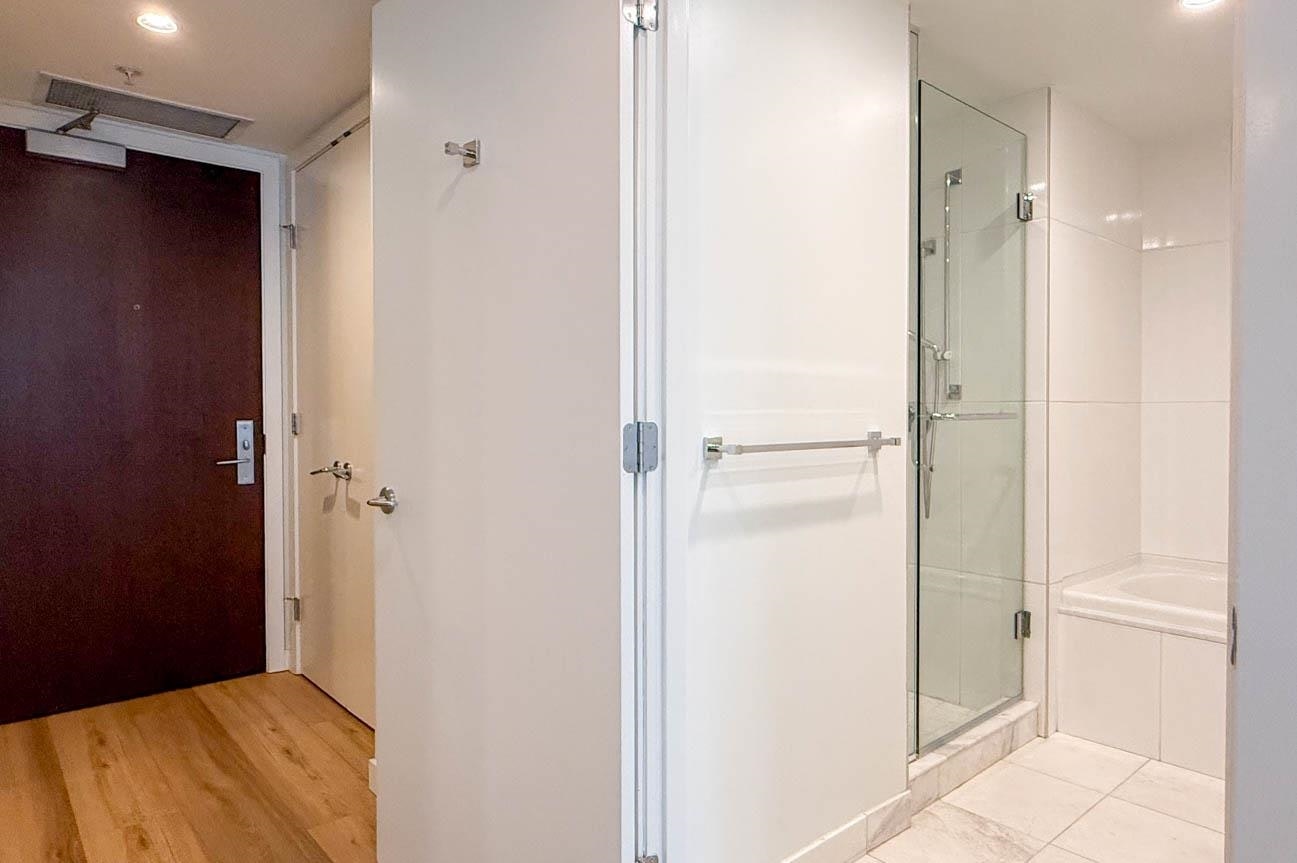 1904-788 Richards Street, Vancouver, BC, V6B 3A4 - 16
