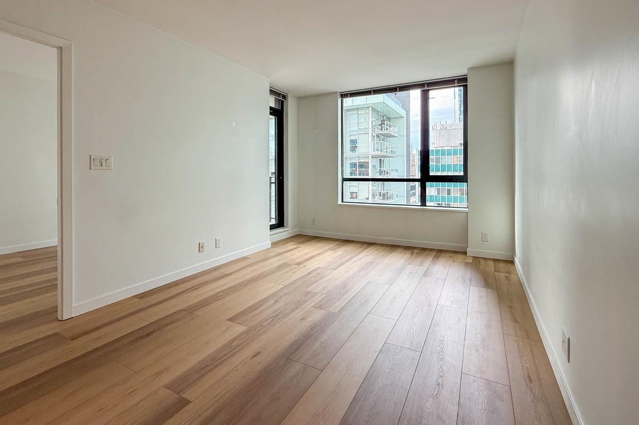 1904-788 Richards Street, Vancouver, BC, V6B 3A4 - 10