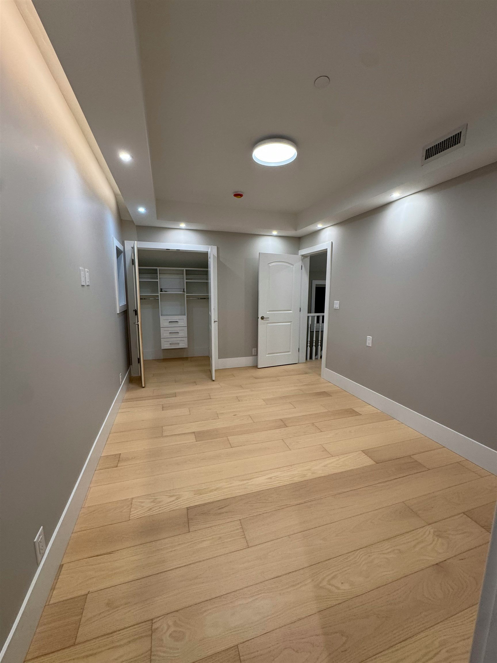 4690 W 6 Avenue, Vancouver, BC, V6R 1V7 - 8
