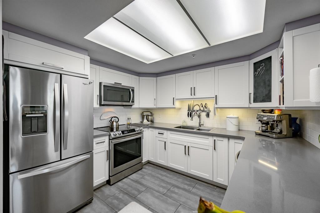 1503-13353 108 Avenue, Surrey, BC, V3T 5T5