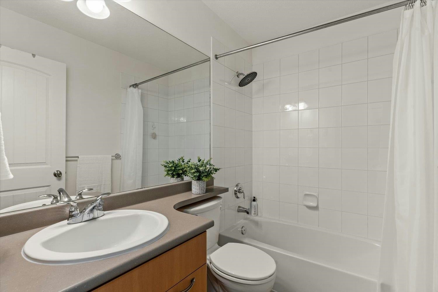 2-4401 Blauson Boulevard, Abbotsford, BC, V3G 0A4 - 21