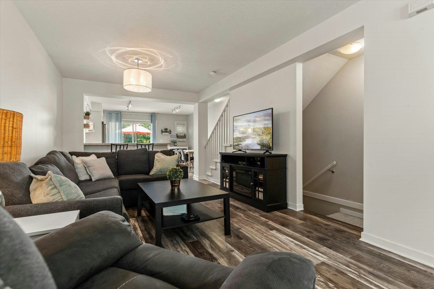 2-4401 Blauson Boulevard, Abbotsford, BC, V3G 0A4 - 6