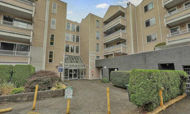 205-9644 134 Street