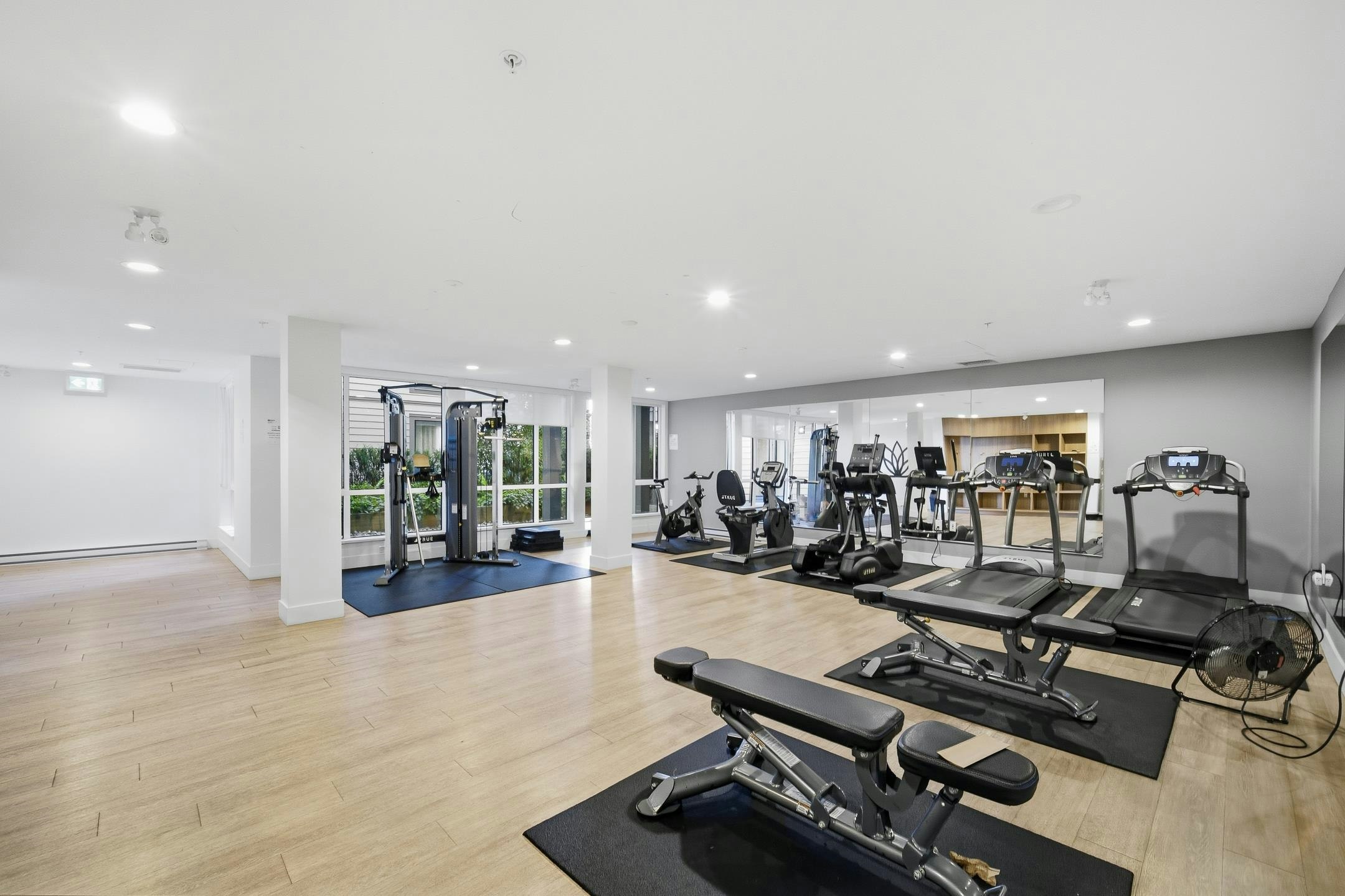 3xx-7588 16th Street, Burnaby, BC, V3N 0H8 - 14