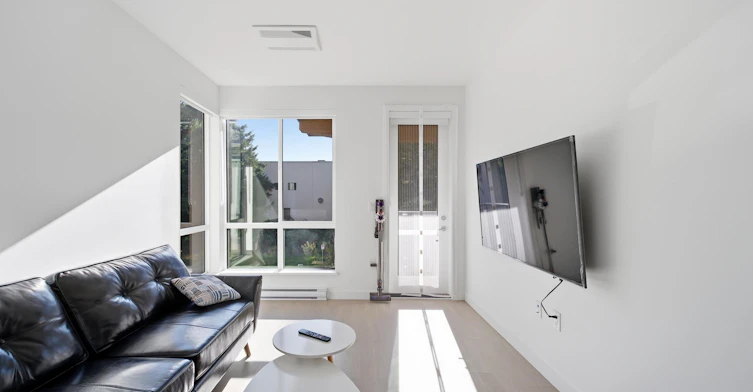 3xx-7588 16th Street, Burnaby, BC, V3N 0H8 - 10
