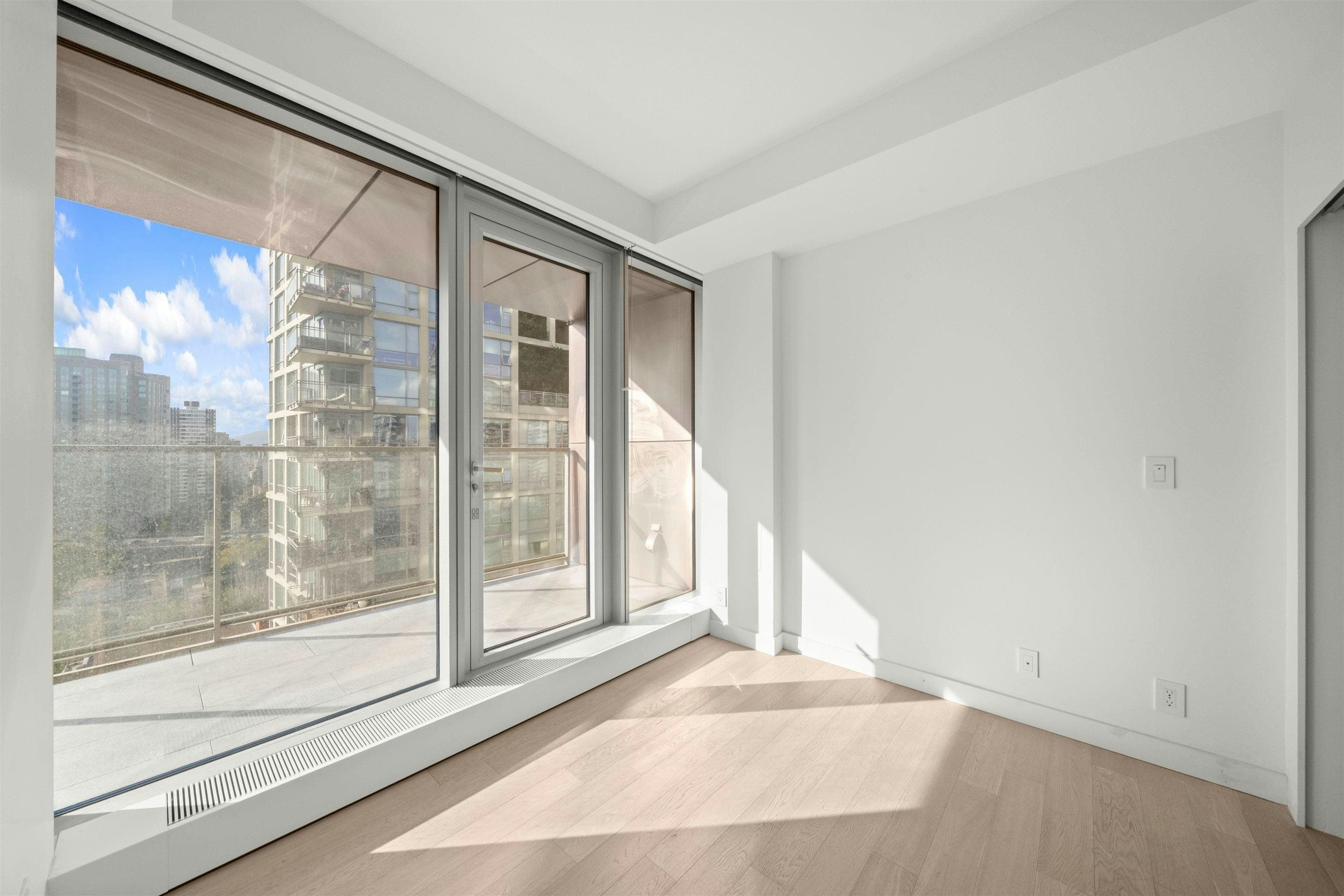 1907-1480 Howe Street, Vancouver, BC, V6Z 0G5 - 12