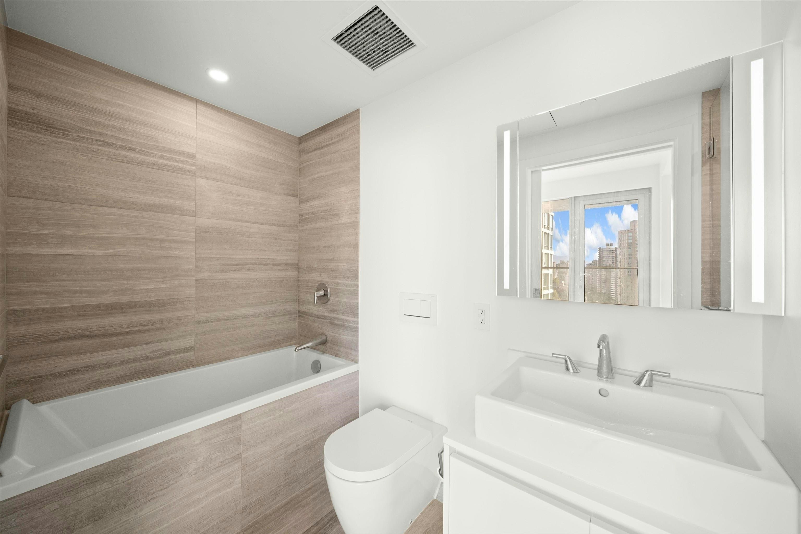 1907-1480 Howe Street, Vancouver, BC, V6Z 0G5 - 14