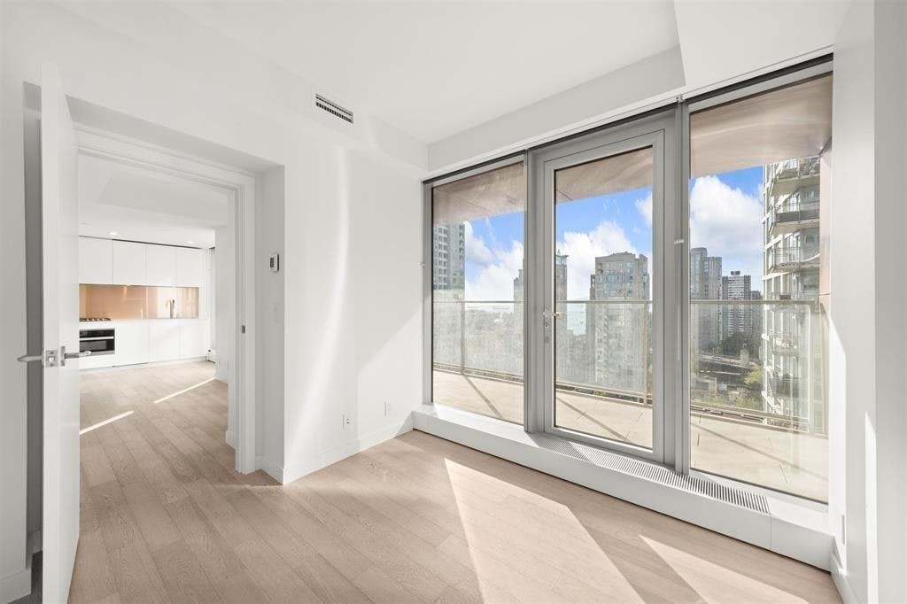 1907-1480 Howe Street, Vancouver, BC, V6Z 0G5 - 11