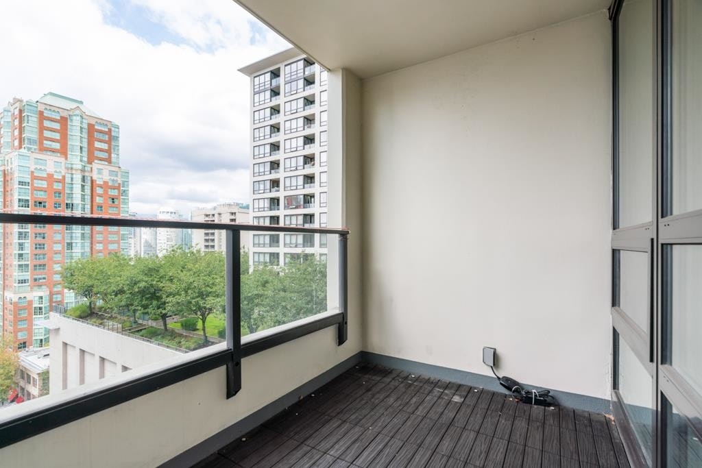1408-938 Smithe Street, Vancouver, BC, V6Z 3H8 - 17