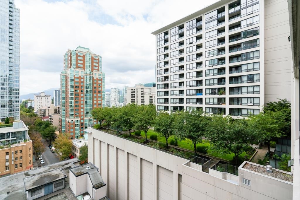 1408-938 Smithe Street, Vancouver, BC, V6Z 3H8 - 18