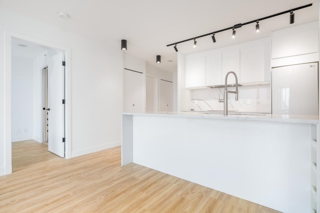 1408-938 Smithe Street, Vancouver, BC, V6Z 3H8 - 11