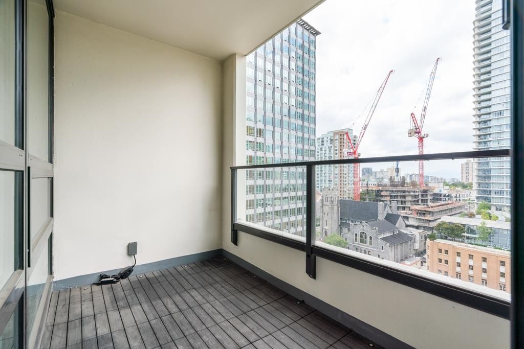 1408-938 Smithe Street, Vancouver, BC, V6Z 3H8 - 16