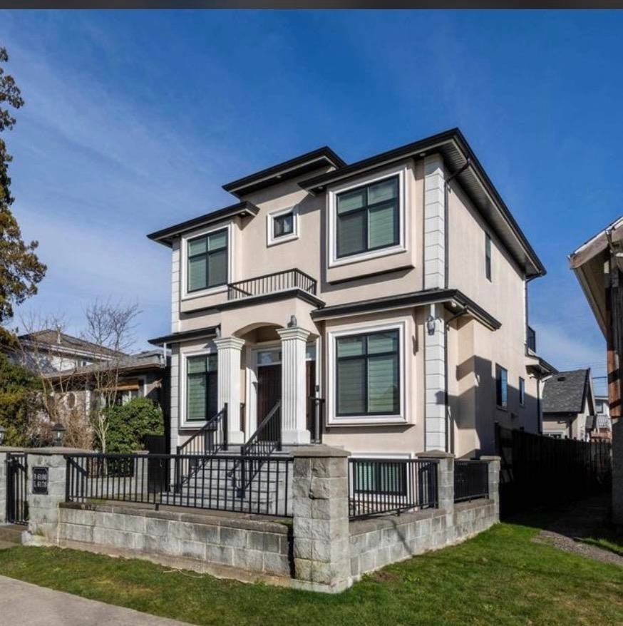 6182 Commercial Street, Vancouver, BC, V5P 3N9 - 2