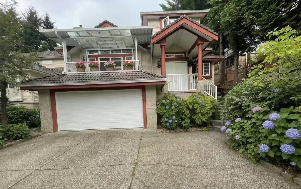 1599 Pleateau Crescent, Coquitlam, BC, V3E 3B3