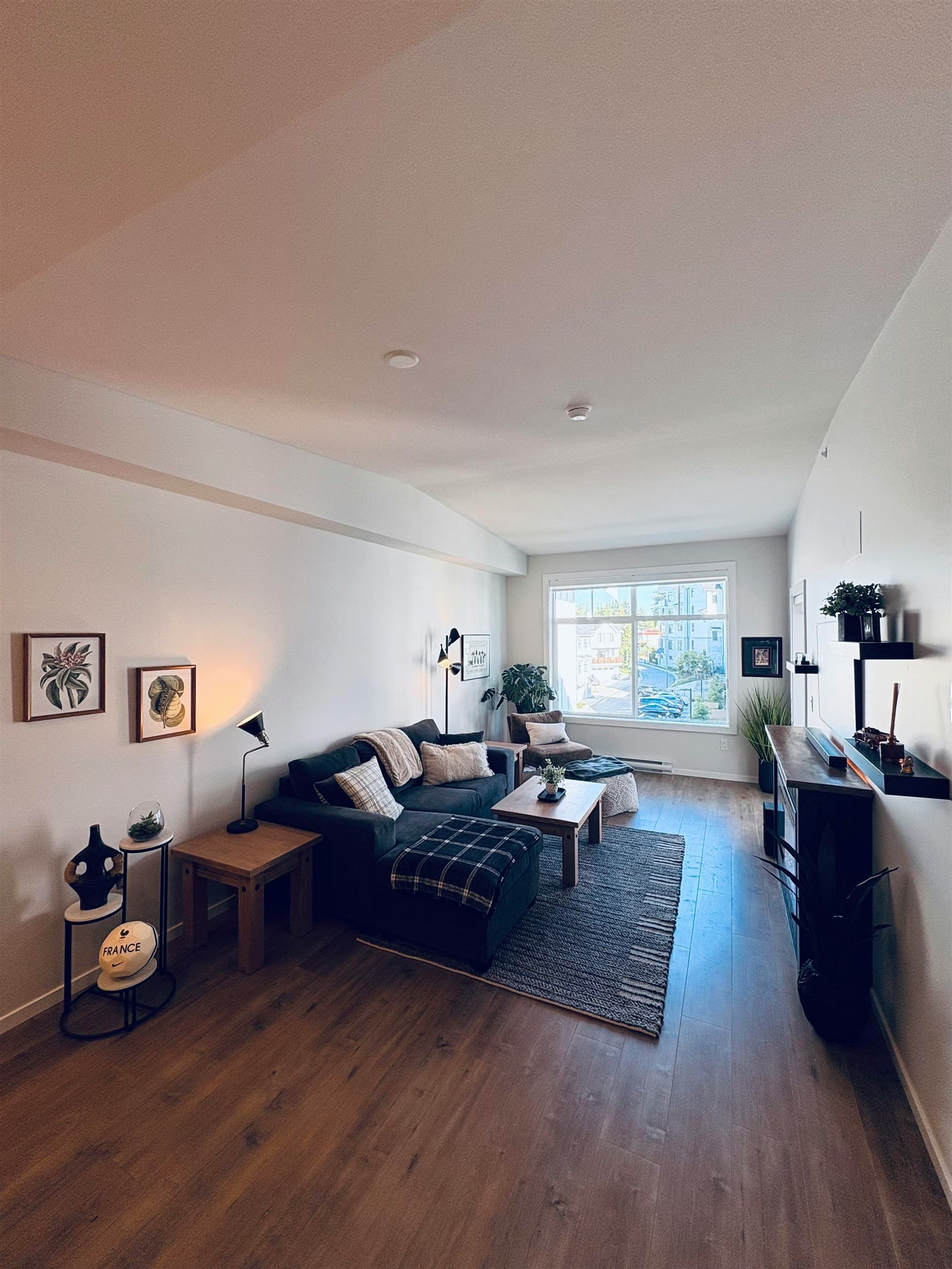 5th floor-3319 148 Street, Surrey, BC, V4P 0J2 - 3