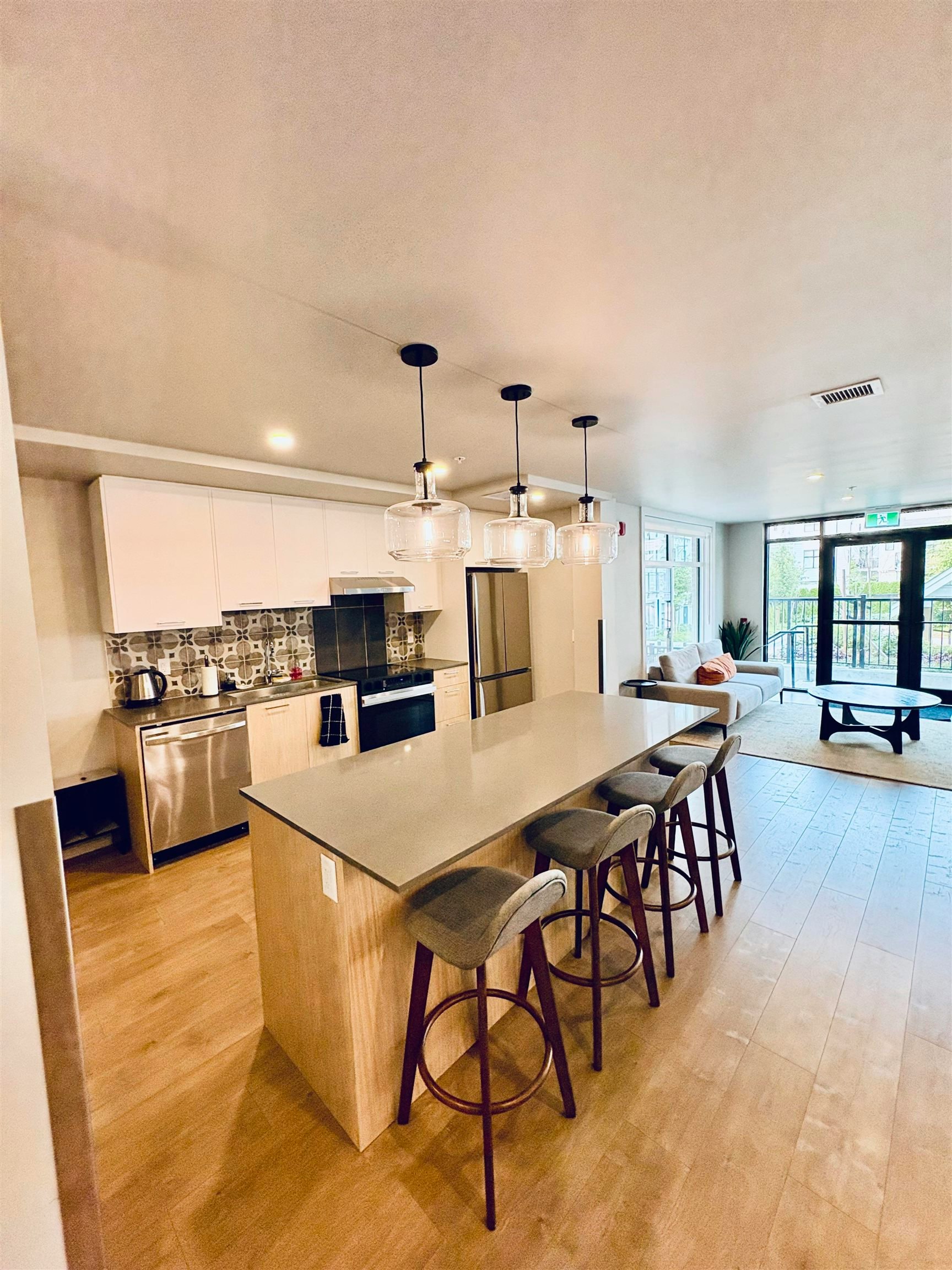 5th floor-3319 148 Street, Surrey, BC, V4P 0J2 - 11