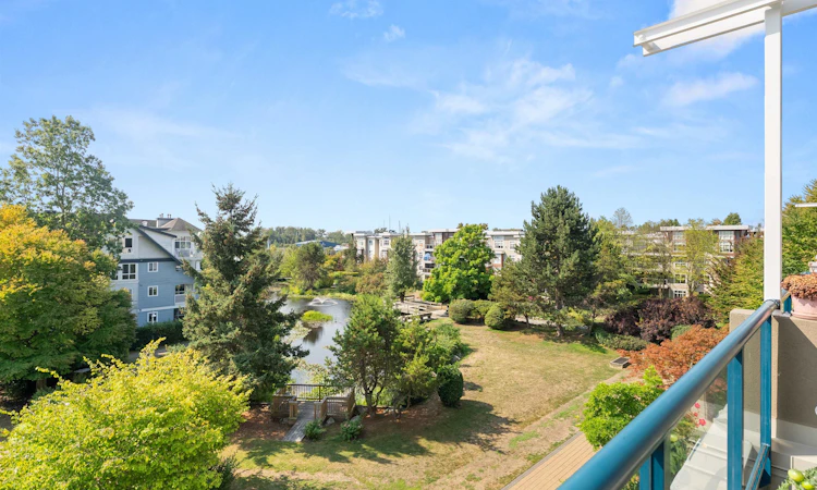403-5800 Andrews Road