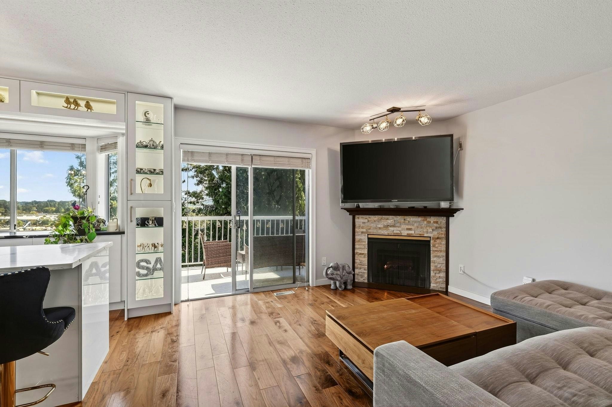 187 Warrick Street, Coquitlam, BC, V3K 6C1 - 7