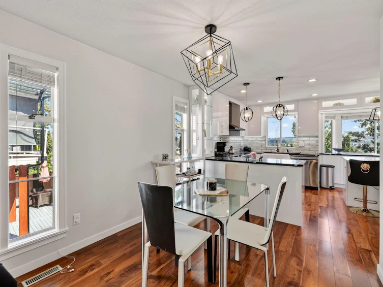 187 Warrick Street, Coquitlam, BC, V3K 6C1 - 6