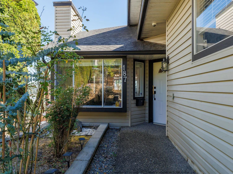 187 Warrick Street, Coquitlam, BC, V3K 6C1 - 39