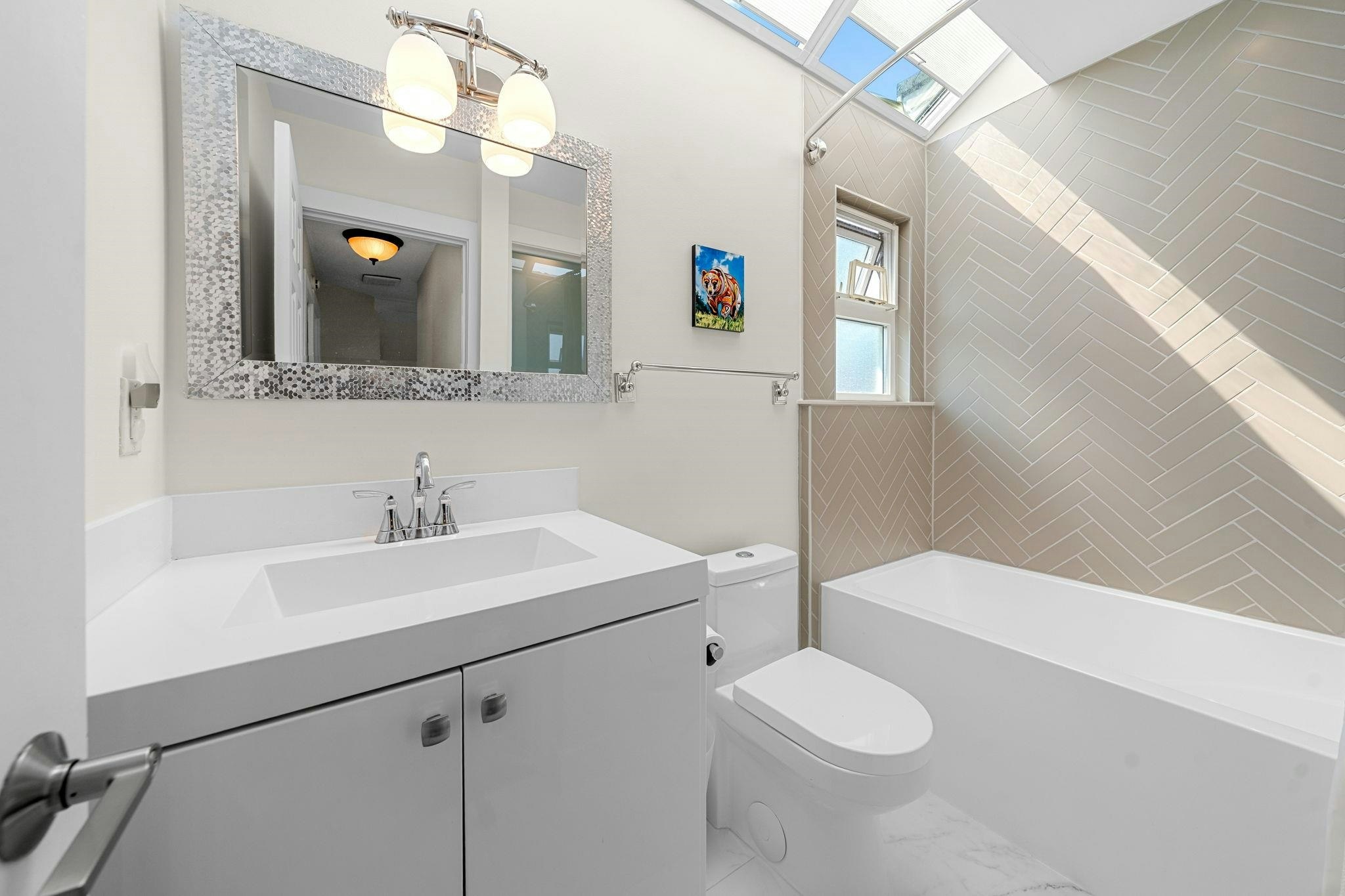 4-230 W 16th Street, North Vancouver, BC, V7M 1T6 - 26