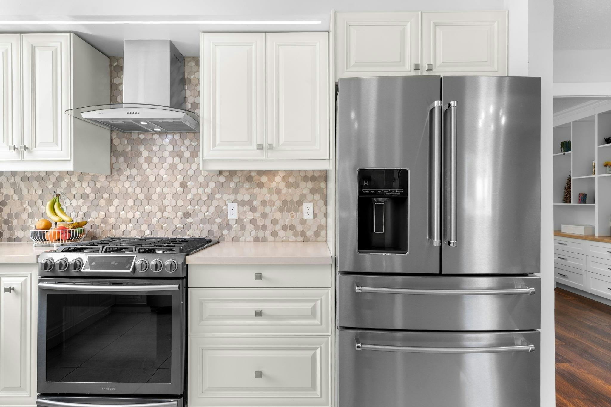 4-230 W 16th Street, North Vancouver, BC, V7M 1T6 - 9