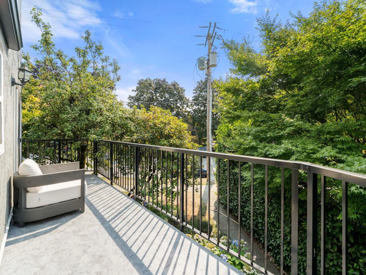 4-230 W 16th Street, North Vancouver, BC, V7M 1T6 - 19