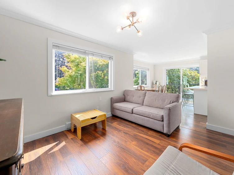 4-230 W 16th Street, North Vancouver, BC, V7M 1T6 - 13
