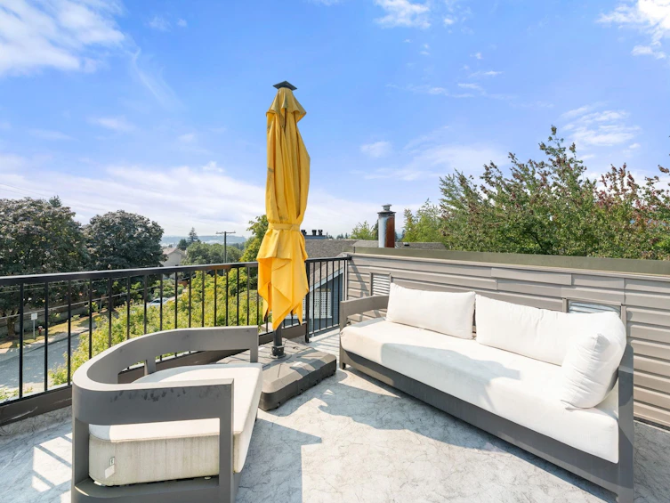 4-230 W 16th Street, North Vancouver, BC, V7M 1T6 - 32