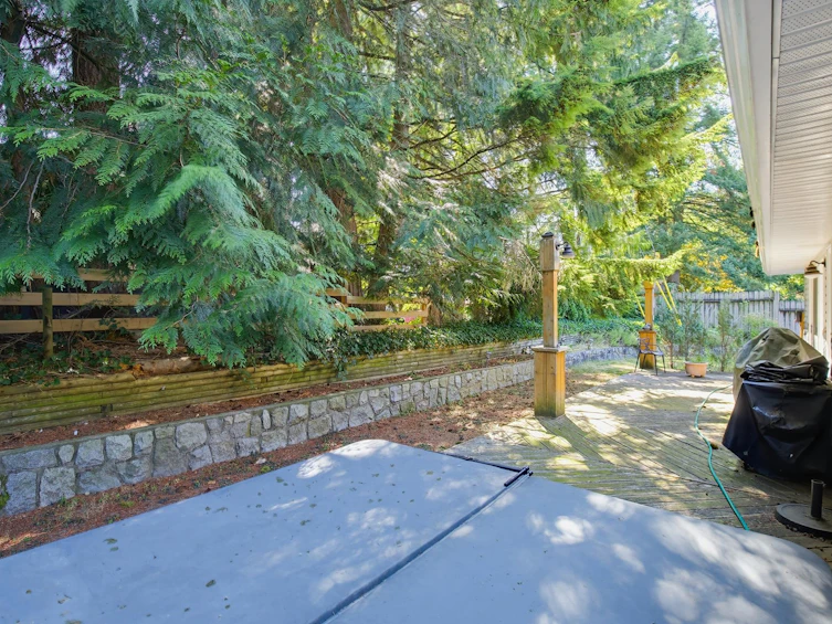 32751 Charnley Drive, Mission, BC, V2V 2N4 - 26