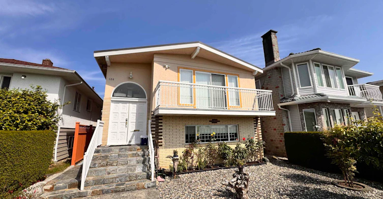 Lower-120 Springer Avenue, Burnaby, BC, V5B 3K3