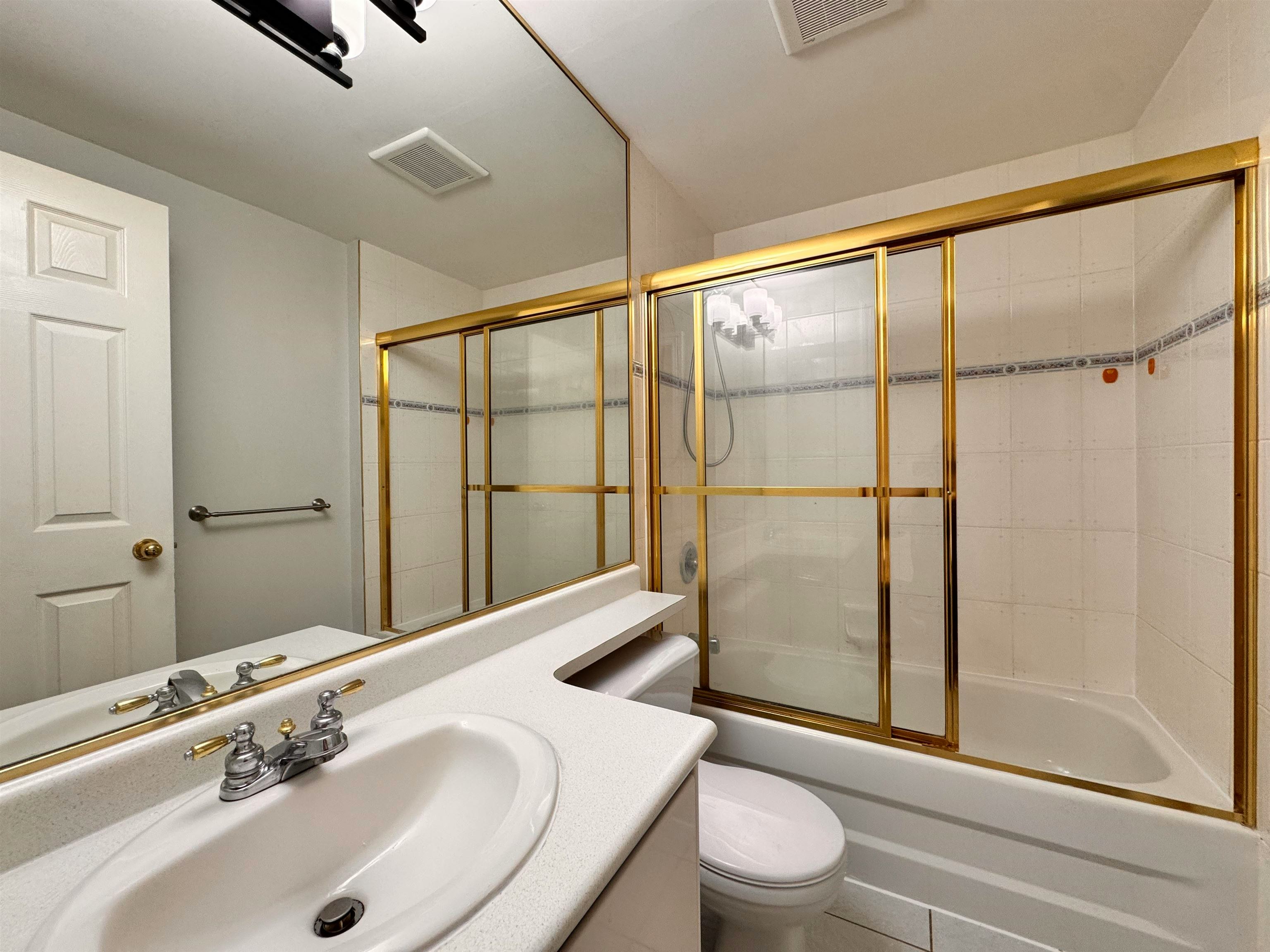 Lower-120 Springer Avenue, Burnaby, BC, V5B 3K3 - 6