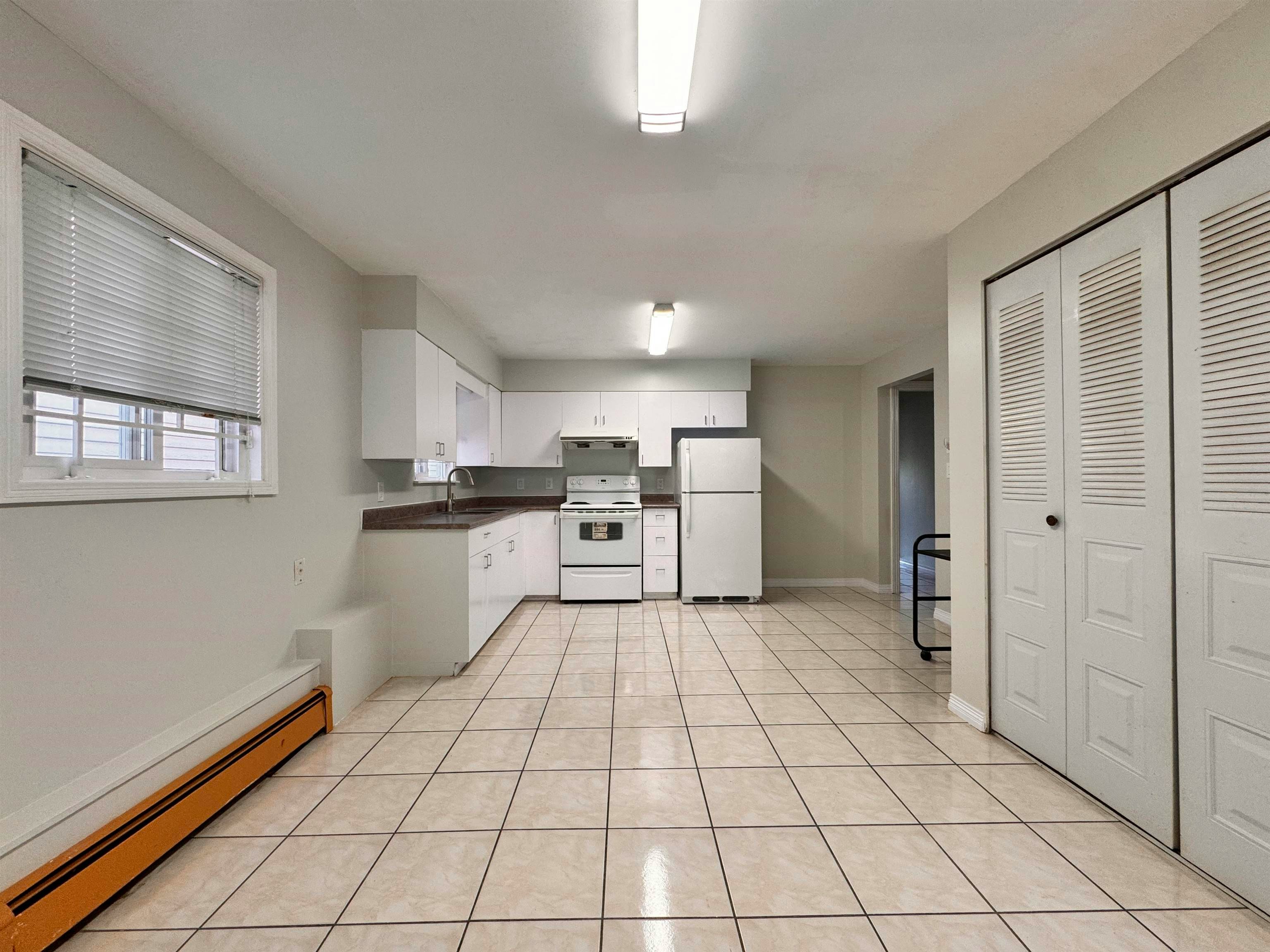 Lower-120 Springer Avenue, Burnaby, BC, V5B 3K3 - 4