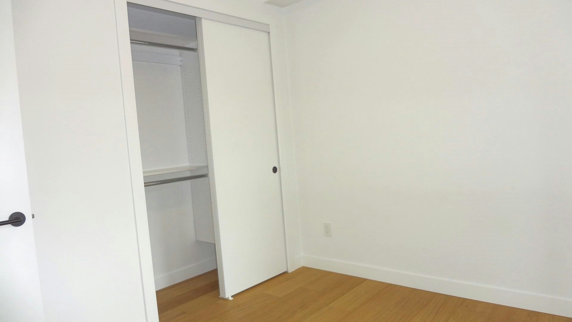 300-6485 Manitoba Street, Vancouver, BC, V5Y 0P7 - 18