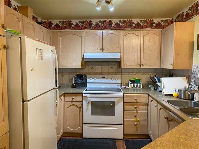 313-10756 N 138 Street, Surrey, BC, V3T 4K5