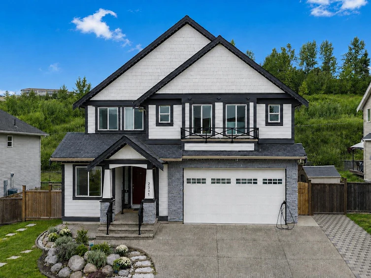 2331 Chardonnay Lane, Abbotsford, BC, V4X 0A6