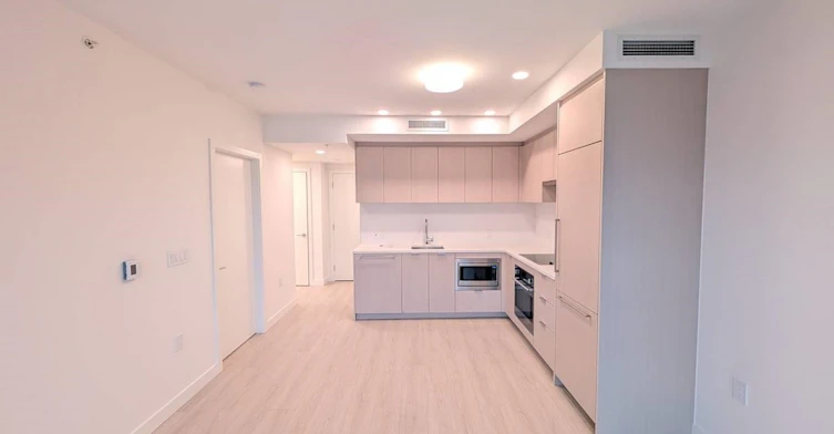 16XX-13675 107a Ave, Surrey, BC, V3T 2H2