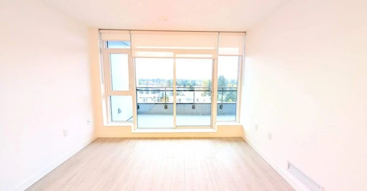 16XX-13675 107a Ave, Surrey, BC, V3T 2H2 - 2