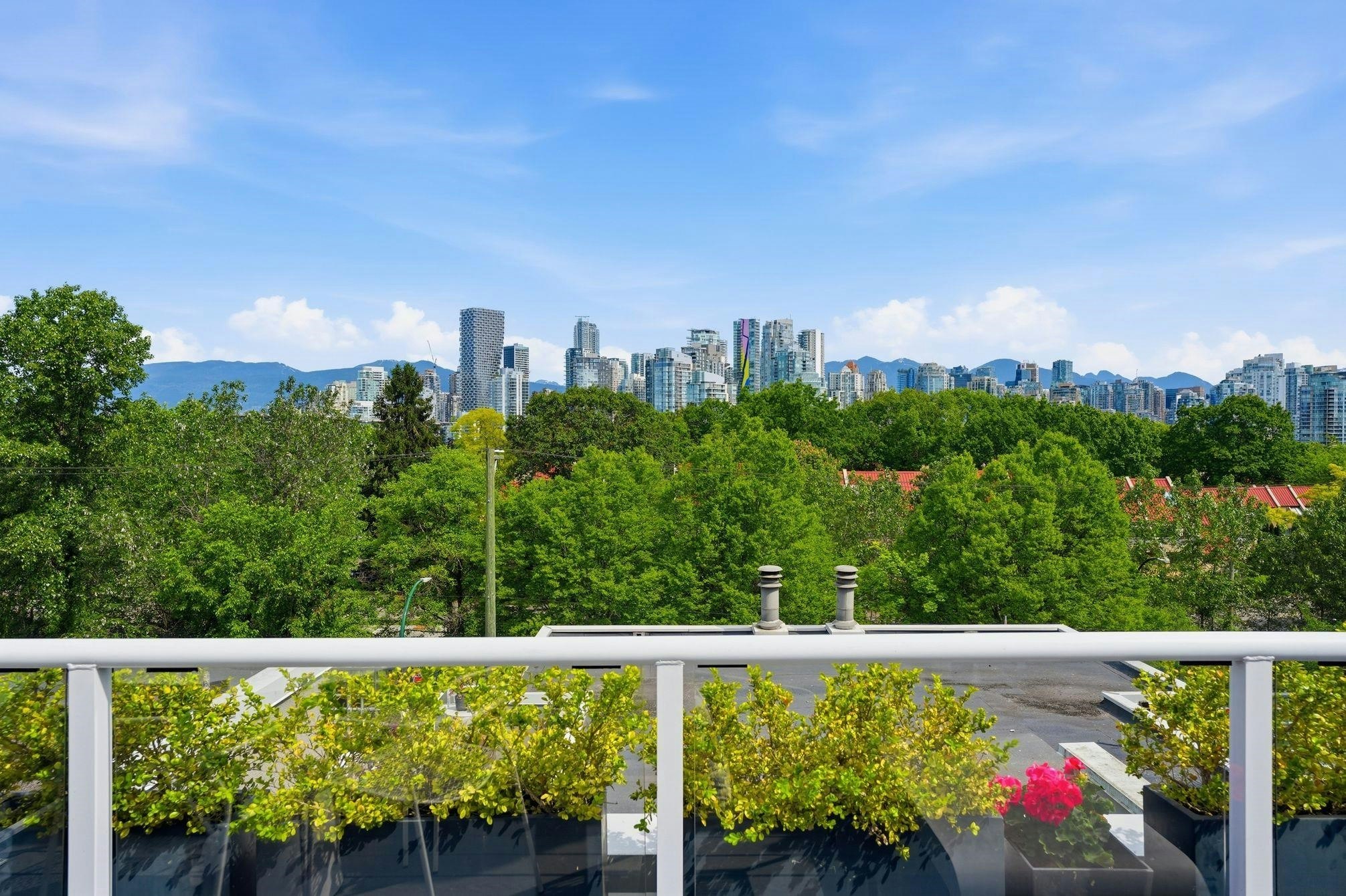 2224 Spruce Street, Vancouver, BC, V6H 2P3