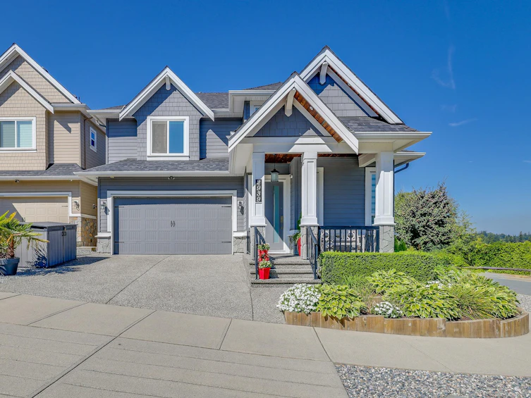 2939 161b Street, Surrey, BC, V3Z 3Y6