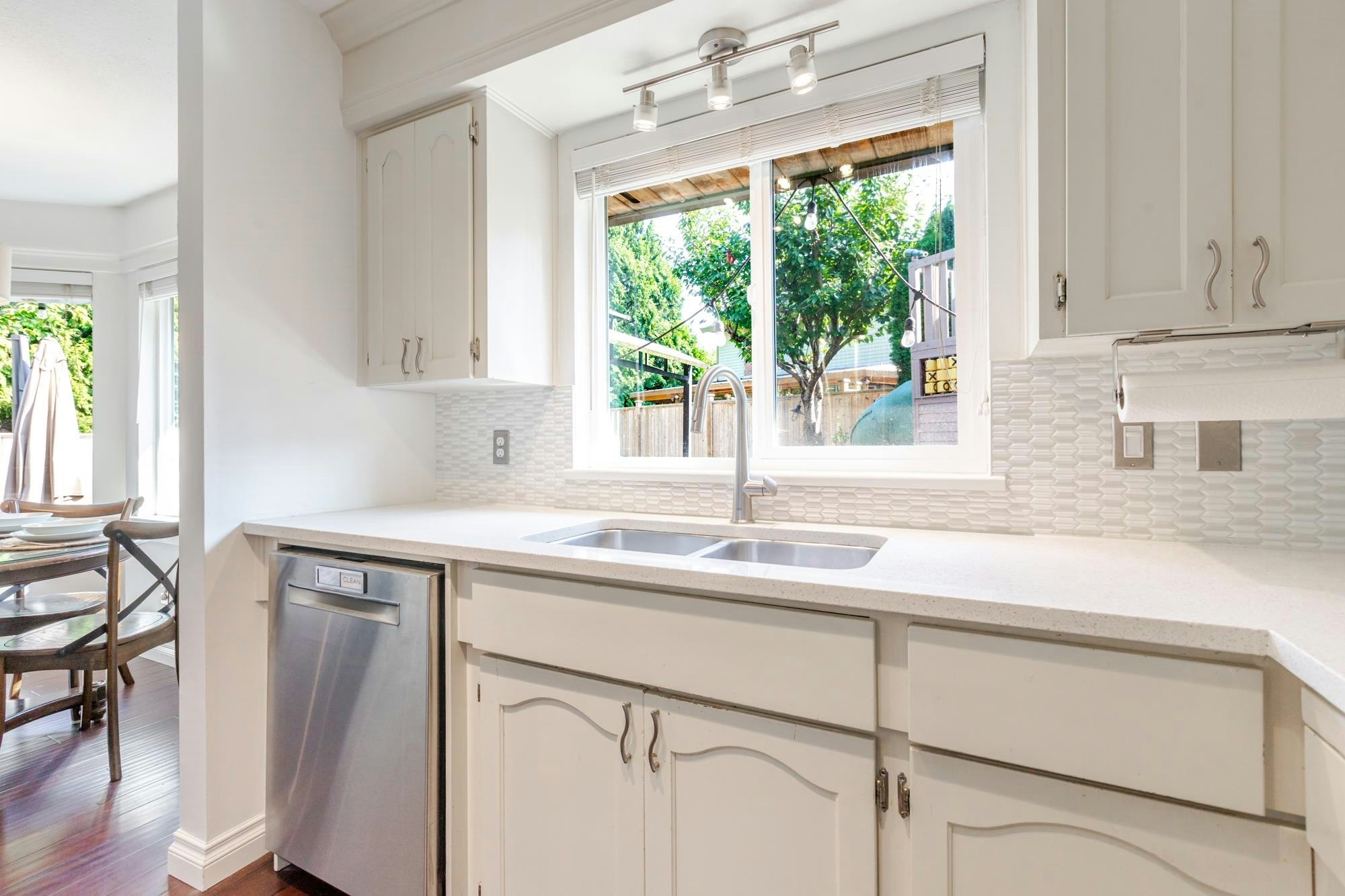 16163 Brookside Grove, Surrey, BC, V4N 1S8 - 19