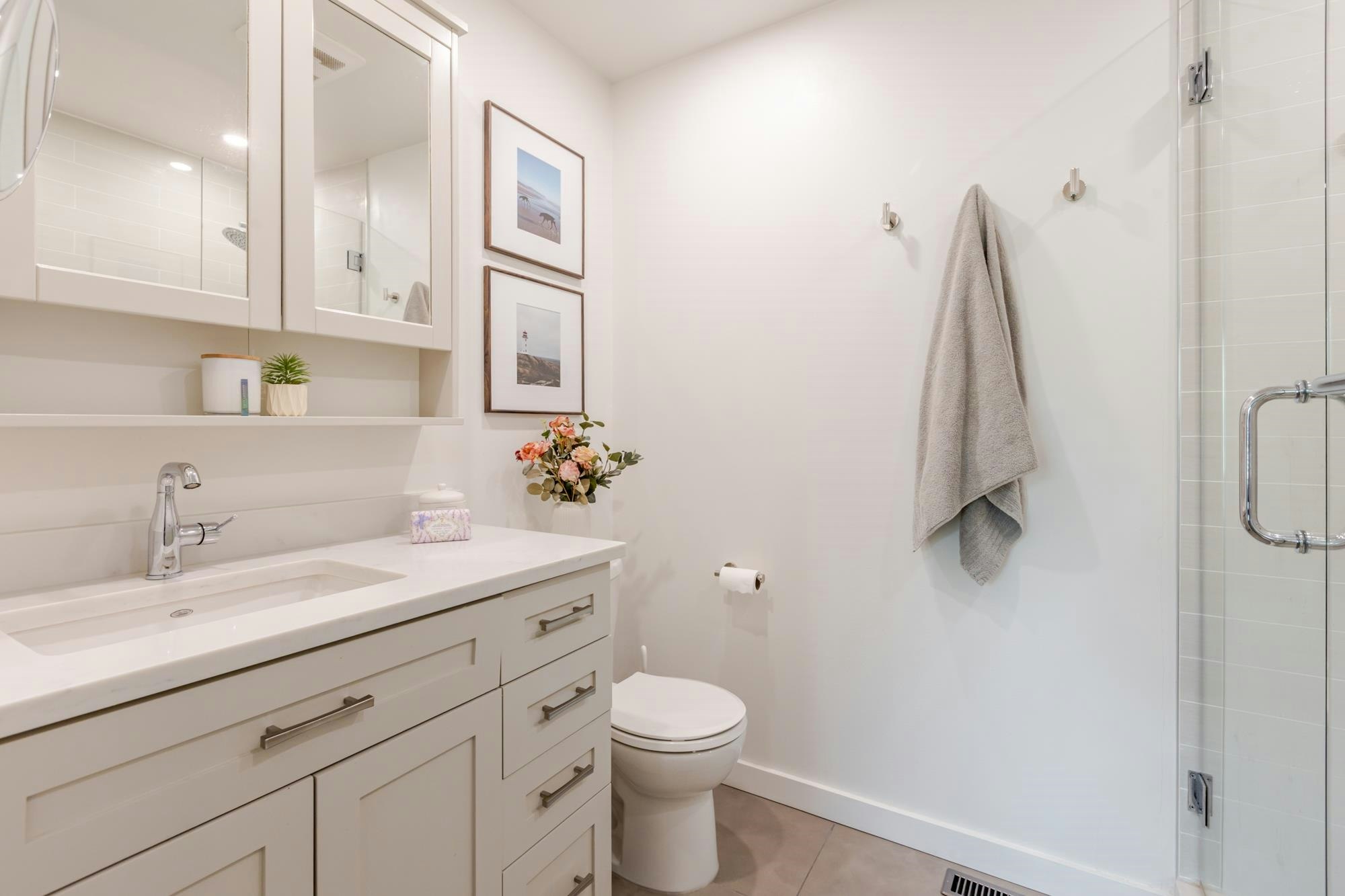 16163 Brookside Grove, Surrey, BC, V4N 1S8 - 23