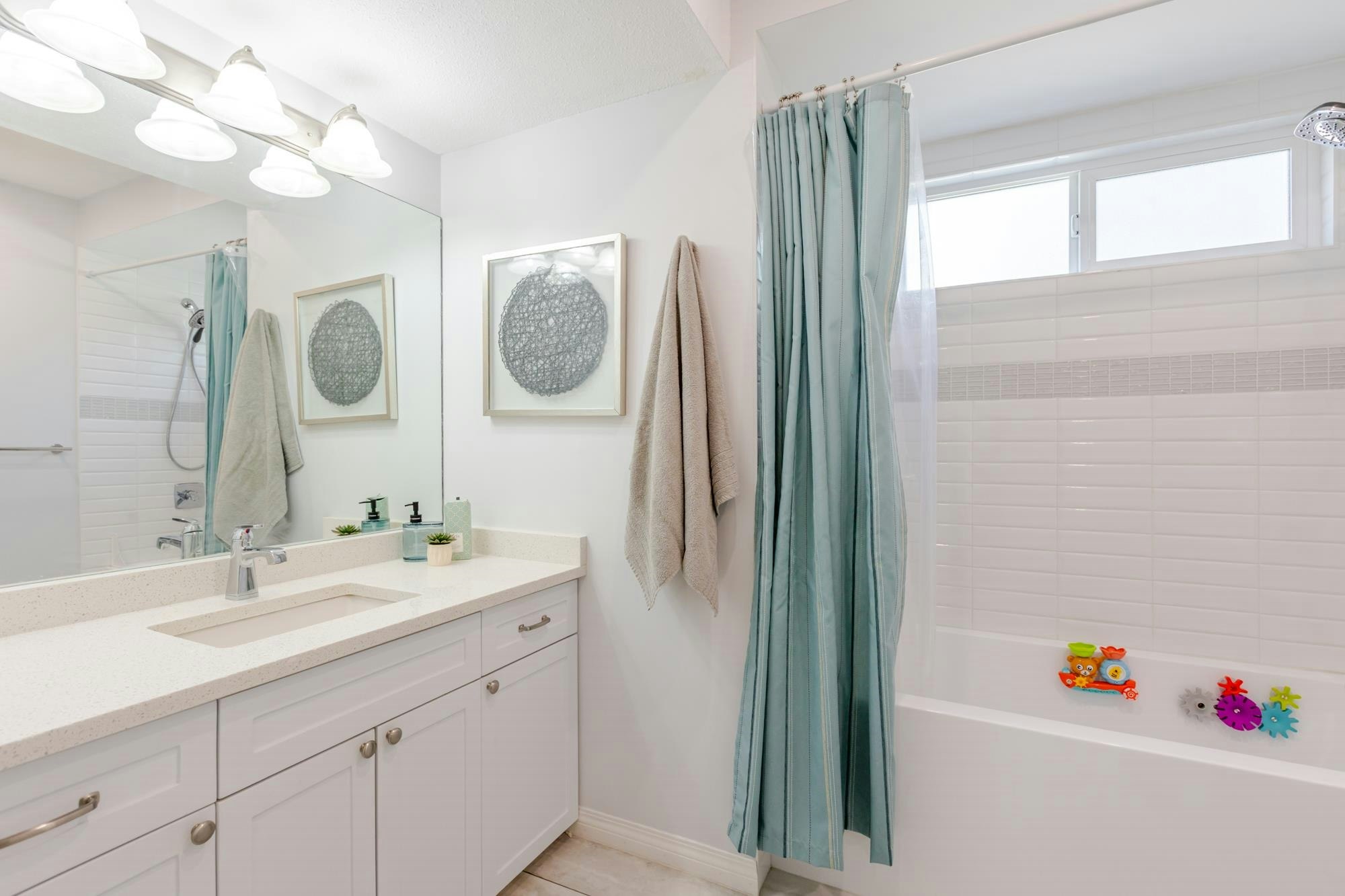 16163 Brookside Grove, Surrey, BC, V4N 1S8 - 28