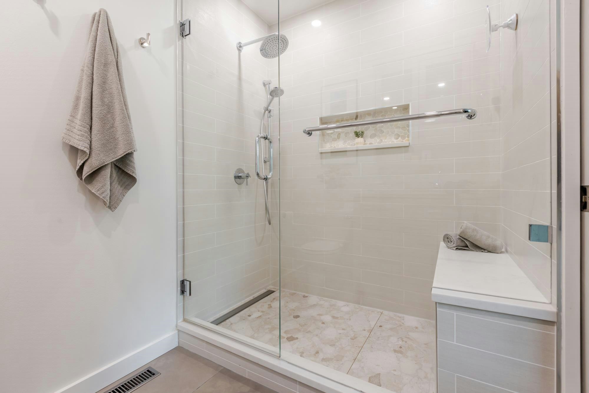 16163 Brookside Grove, Surrey, BC, V4N 1S8 - 24