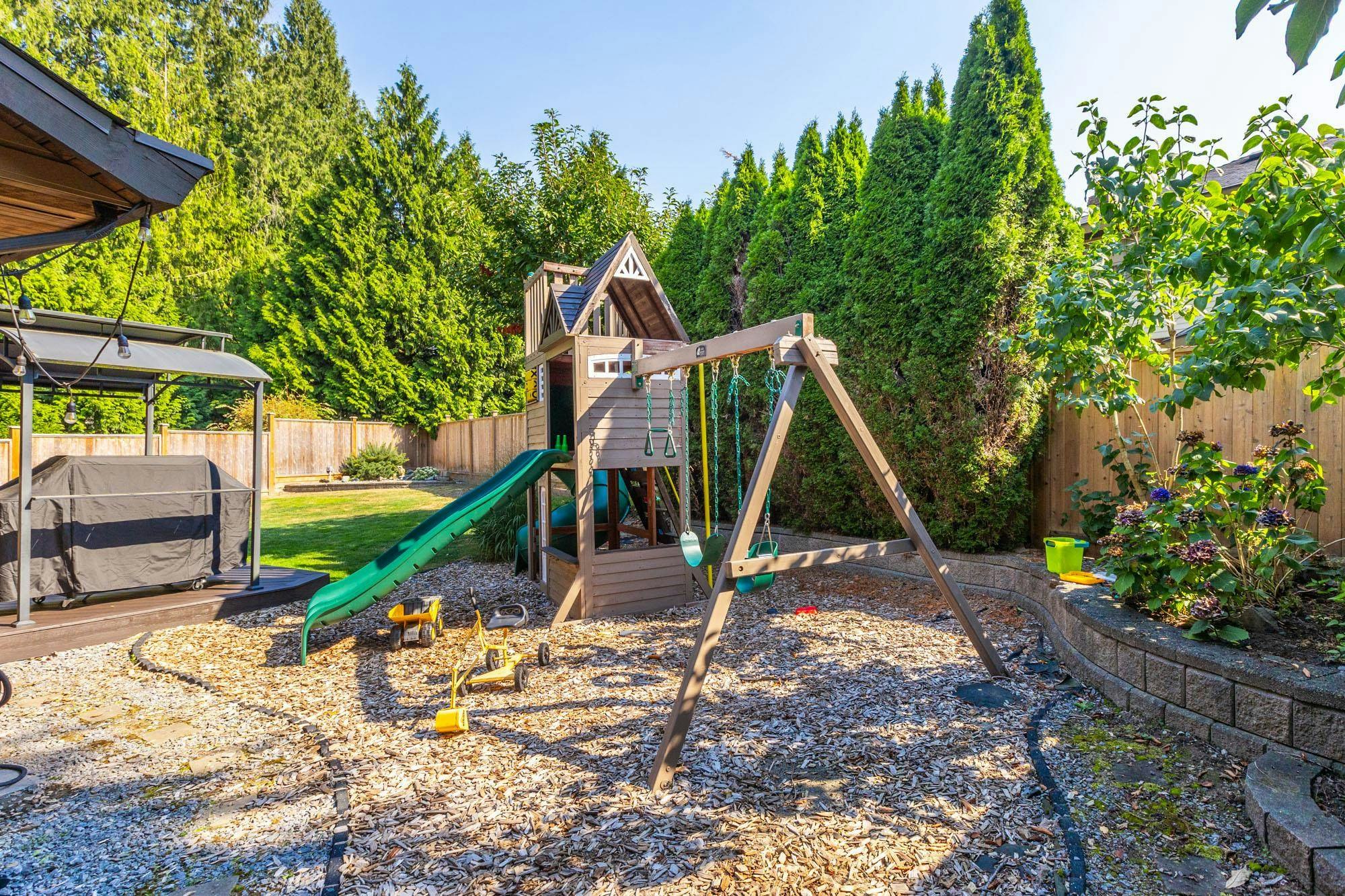 16163 Brookside Grove, Surrey, BC, V4N 1S8 - 35